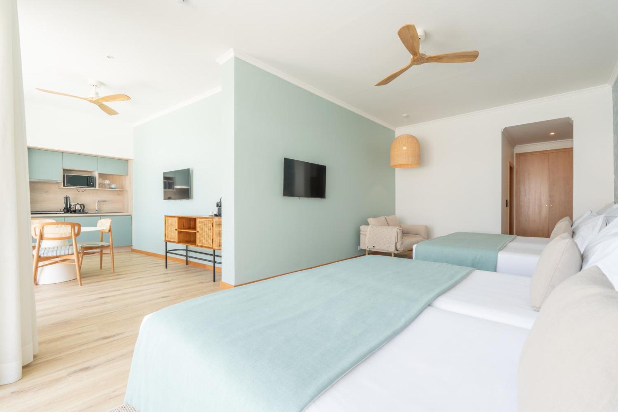 Studios By Aqua Natura Hotels ポルト・モニス エクステリア 写真