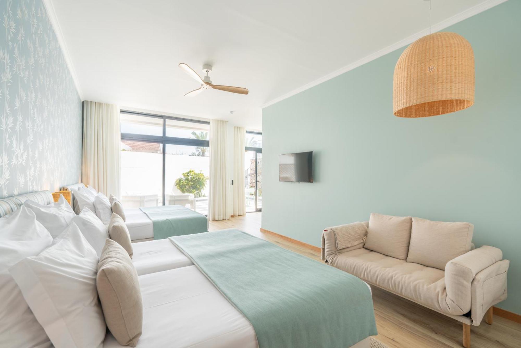 Studios By Aqua Natura Hotels ポルト・モニス エクステリア 写真